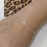 Pulseira Cruz e Ponto de Luz