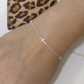 Pulseira Cruz e Ponto de Luz