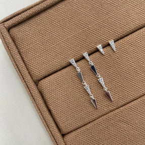 Brinco Duplo Triângulos Love