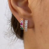 Brinco Mini Palito Zircônias