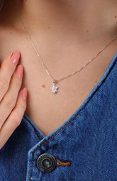 Colar Estrela Cravejada