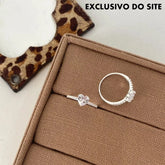 Anel Coração com Pedras no Aro