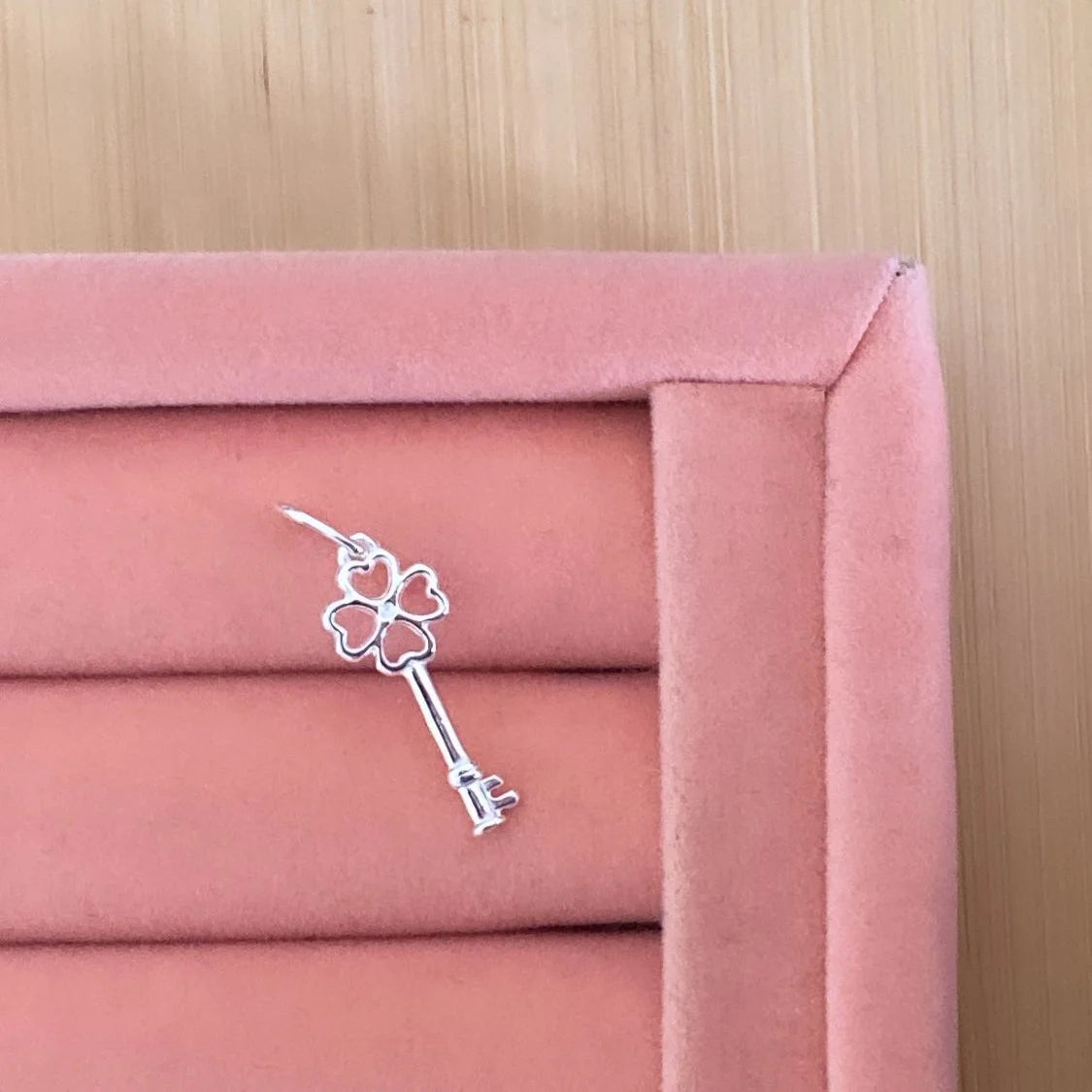 Pingente Chave Trevo