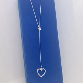 Colar Gravatinha Bolinha e Coração